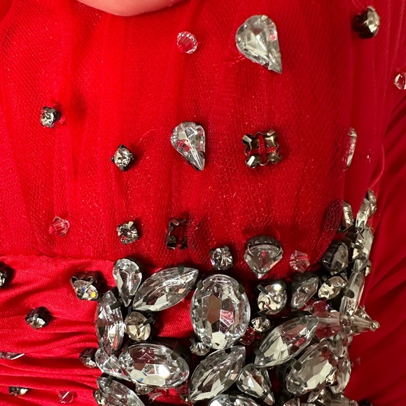 Sherri Hill Red & Silver Tulle Strapless Mini Dress - Picture 6 of 15